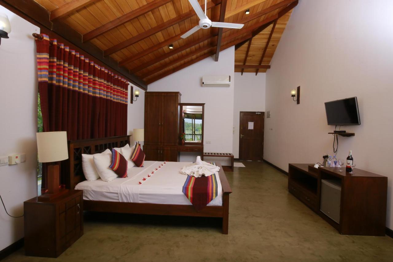 ดียา ดาฮารา รีสอร์ต Hotel ยาลา ภายนอก รูปภาพ