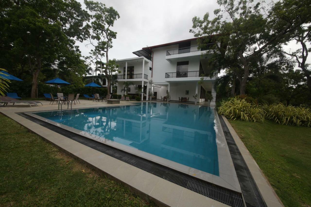ดียา ดาฮารา รีสอร์ต Hotel ยาลา ภายนอก รูปภาพ